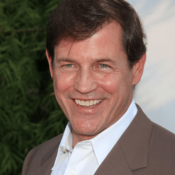  Michael Paré