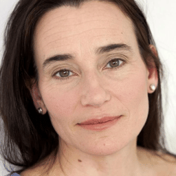 Stephanie Roth Haberle