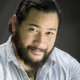 Cooper Andrews
